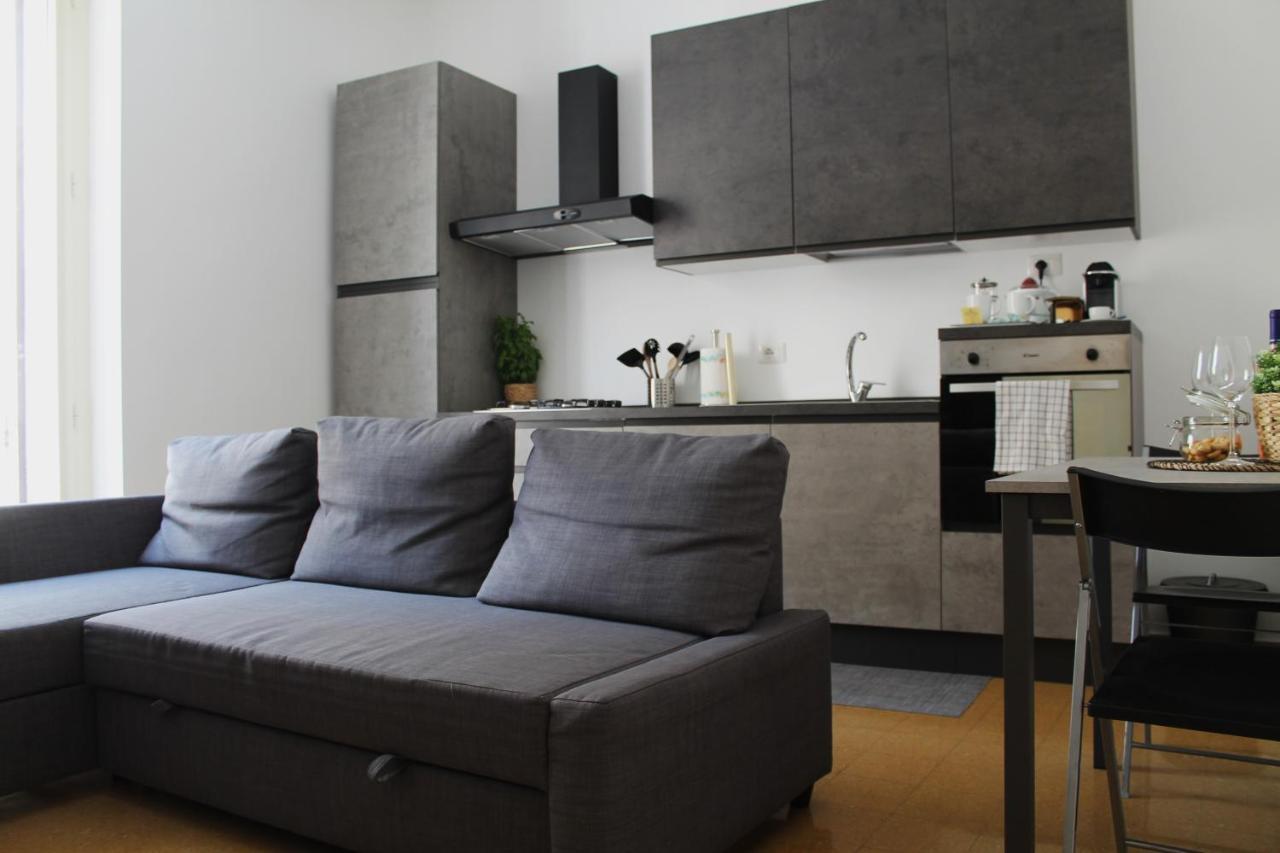 M&M Apartment Бари Экстерьер фото